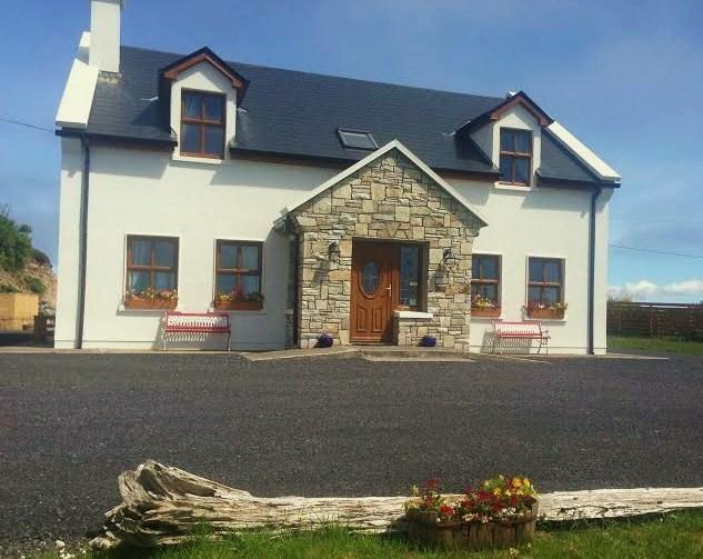 Achill Water'S Edge Bed and Breakfast Doogort Buitenkant foto